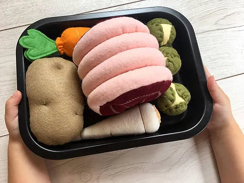 Pretend Play Felt Food Roast Dinner Set
