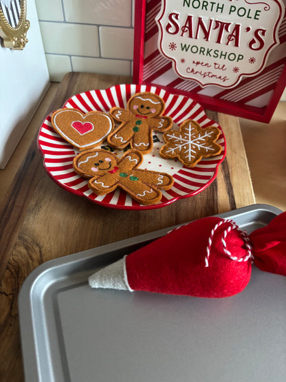 Pretend Play Felt Gingerbread Biscuits Set