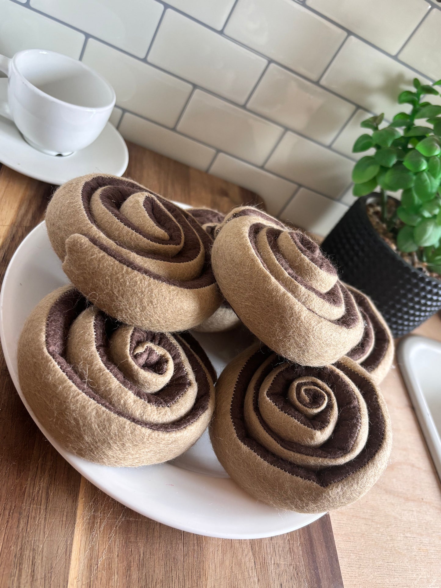 Pretend Play Felt Food Cinnamon Bun